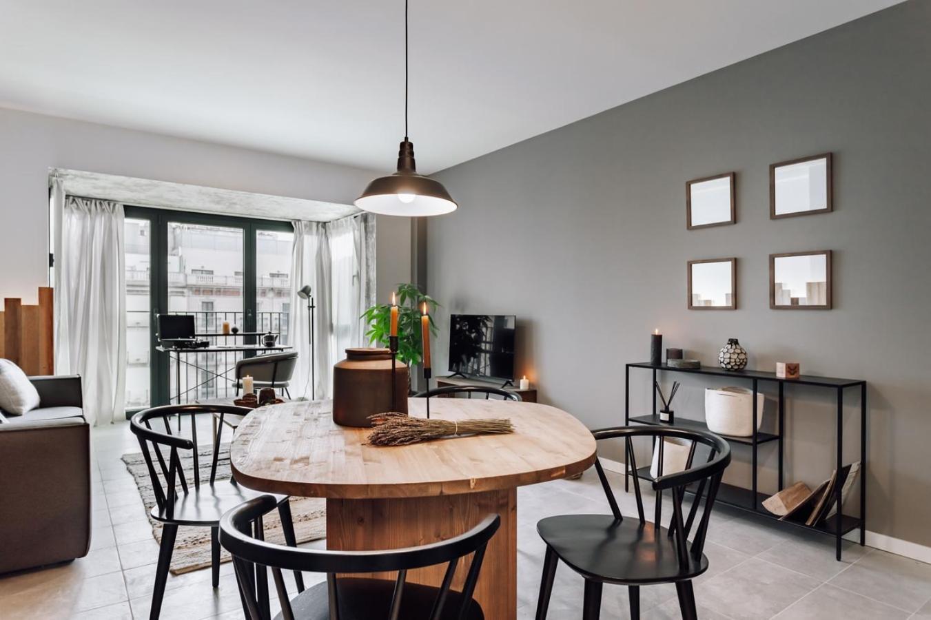 Taull - 3 Bedrooms In Eixample Esquerra Apartment Barcelona