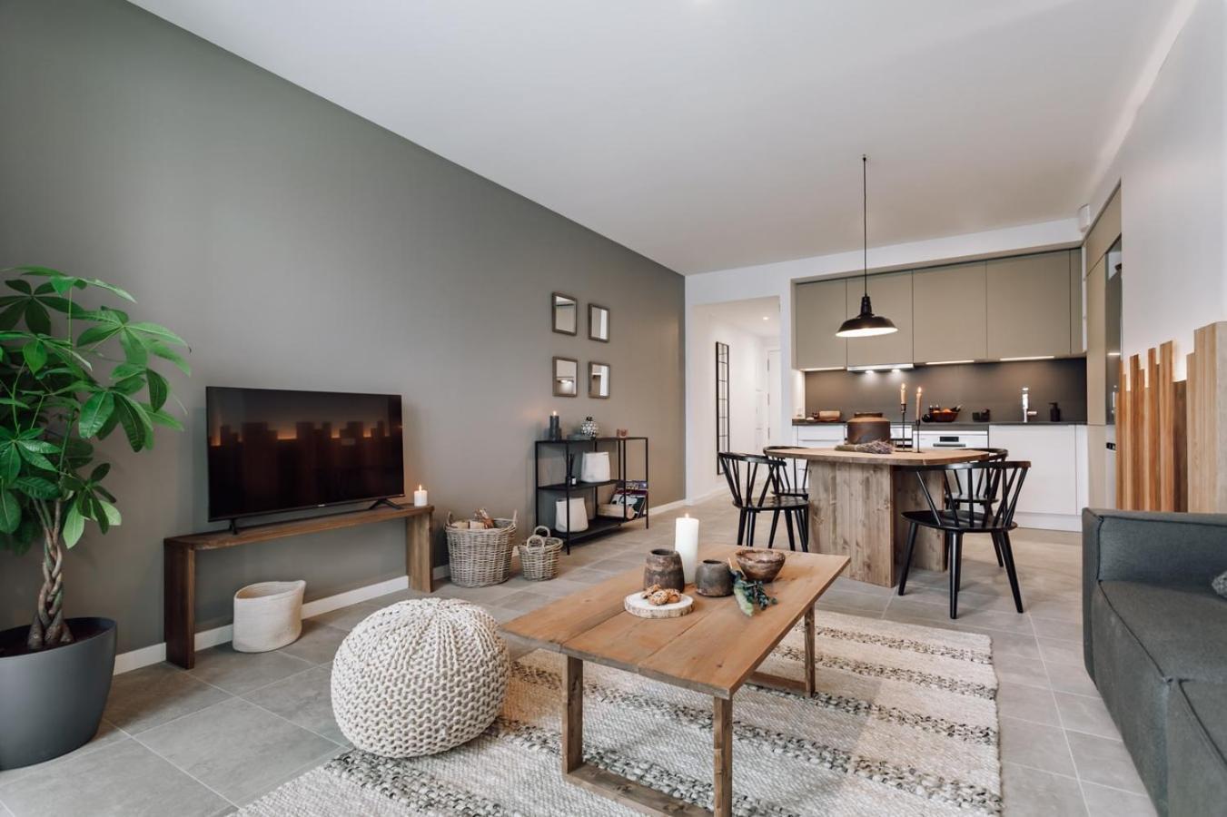Taull - 3 Bedrooms In Eixample Esquerra Barcelona